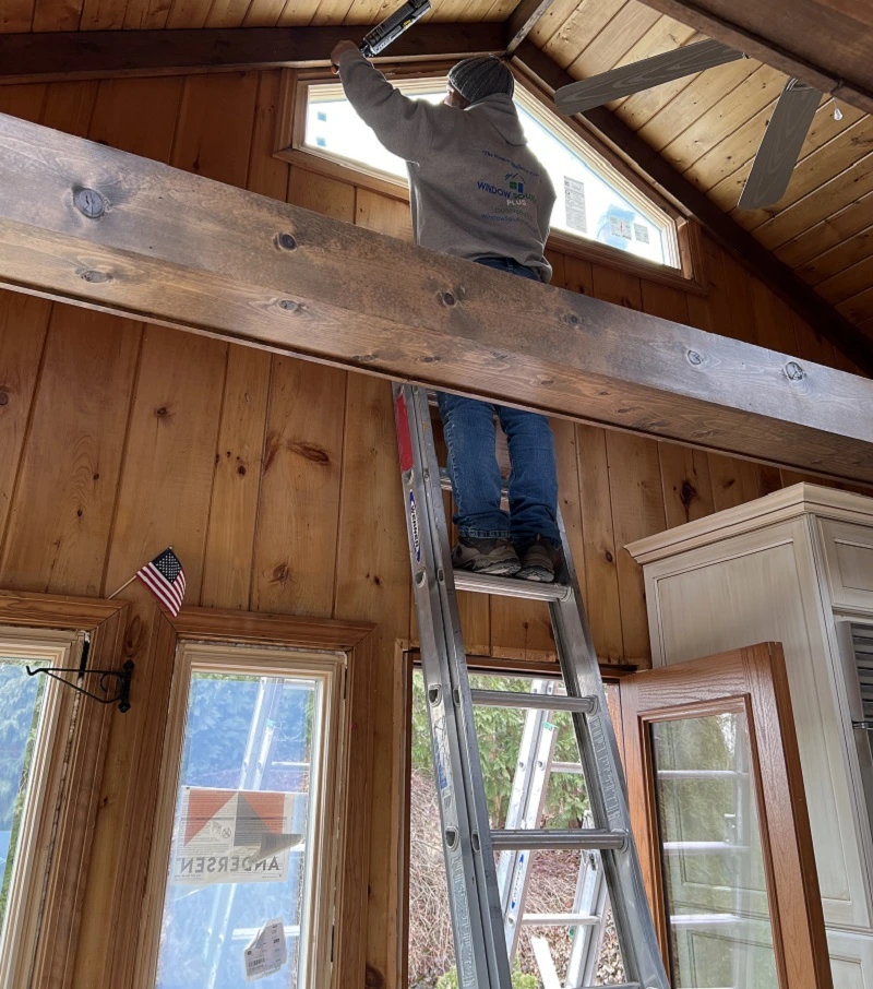 Insulating a window with OSI foam